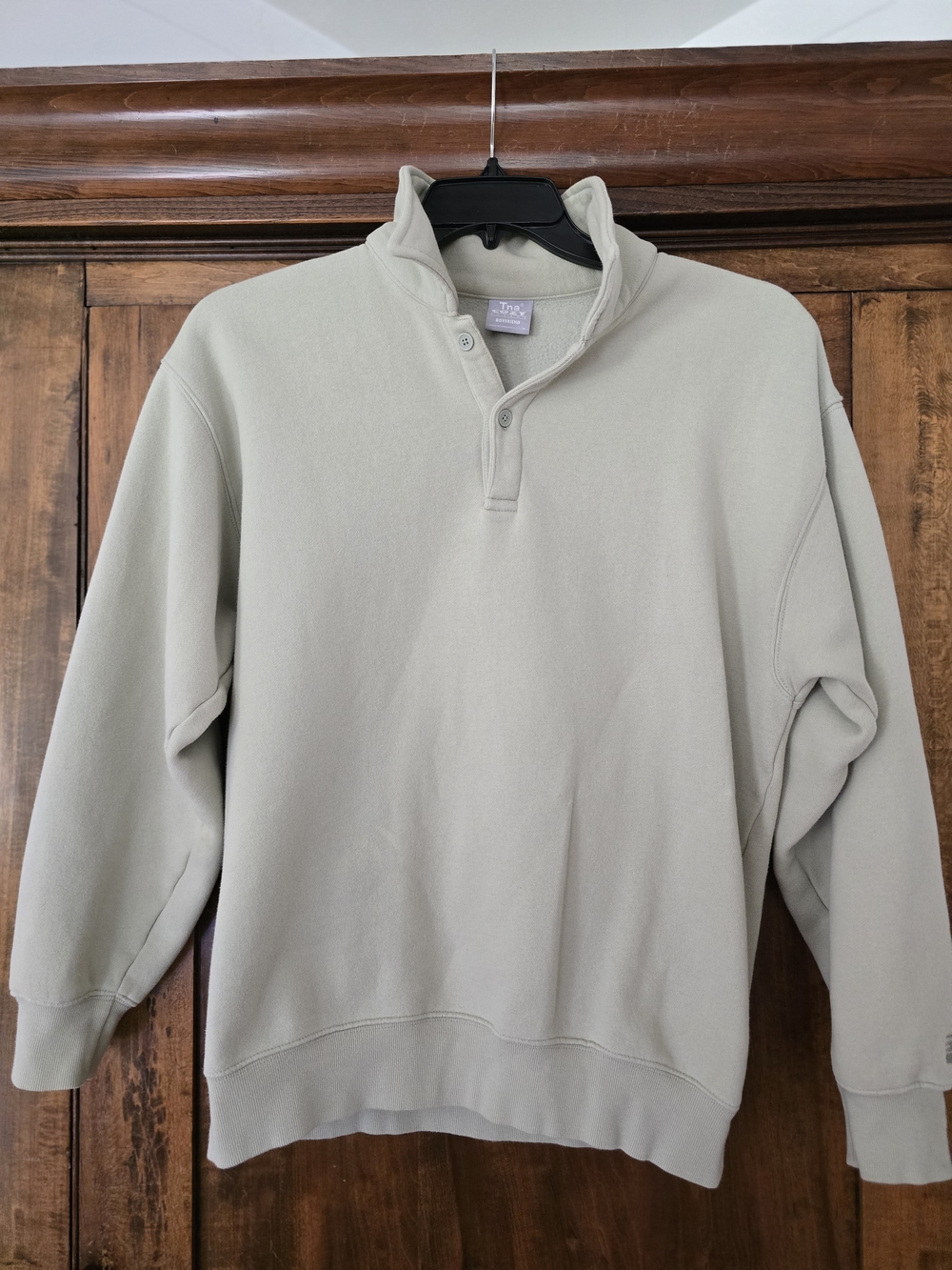 O Aritzia/TNA Sage Green Quarter-button Cozy Boyfriend Sweatshirt Medium